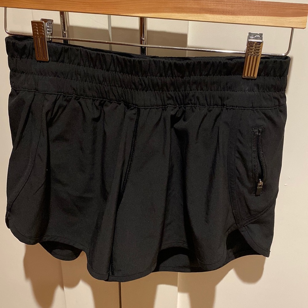 Track that Lululemon running shorts